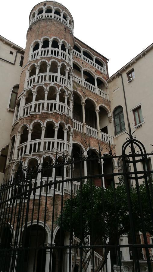 Alloggi Alla Scala Del Bovolo 베니스 외부 사진